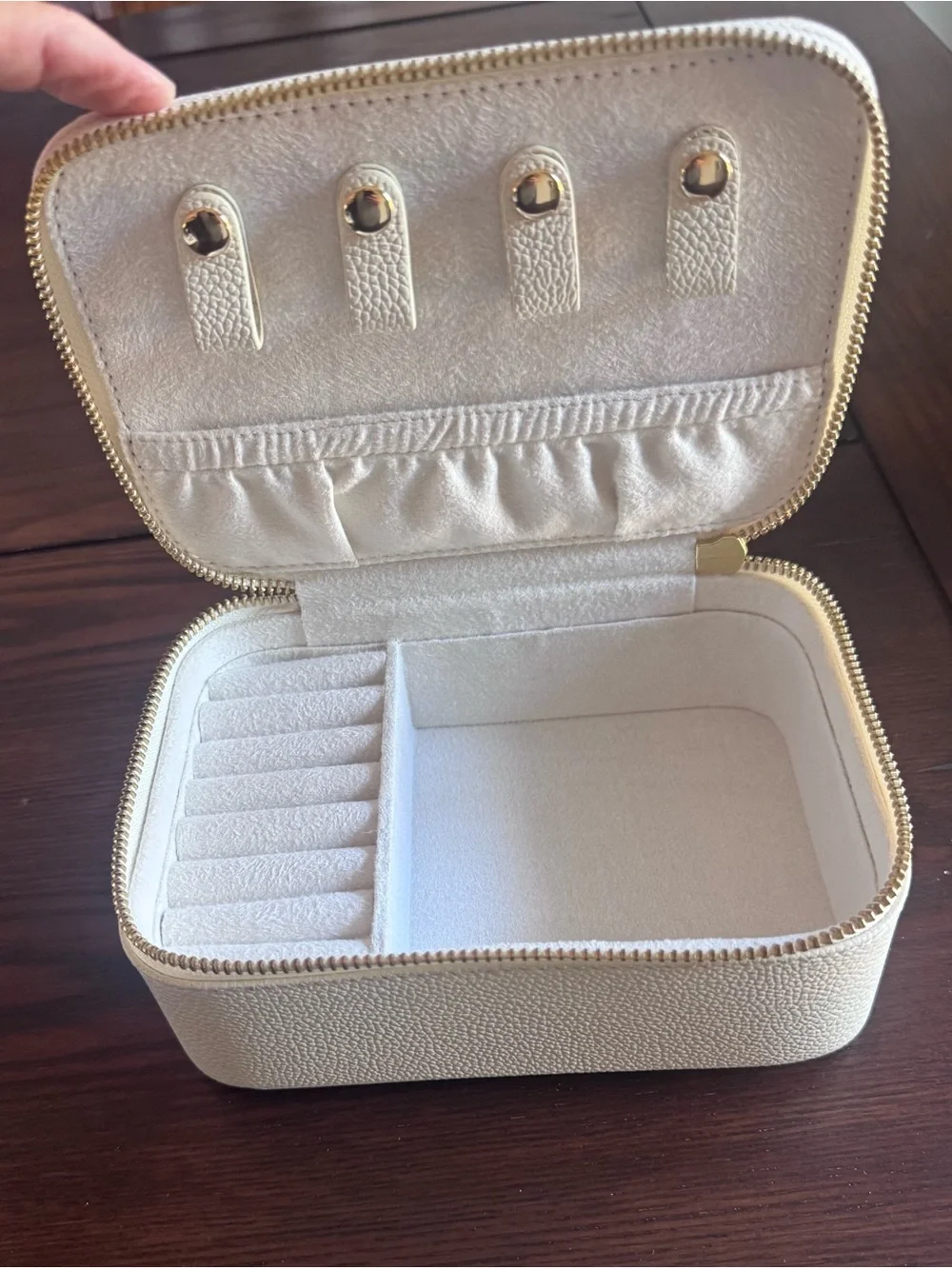 NEW Pottery Barn Avalon Leather Jewelry Travel Case Box rectangle zippered GIFT